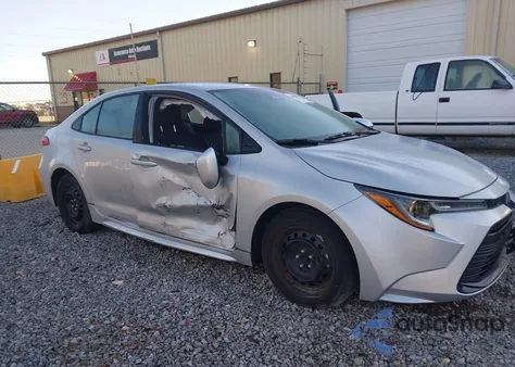 2024 Toyota Corolla Le z USA, uszkodzony, nr VIN 5YFB4MDE7RP162754